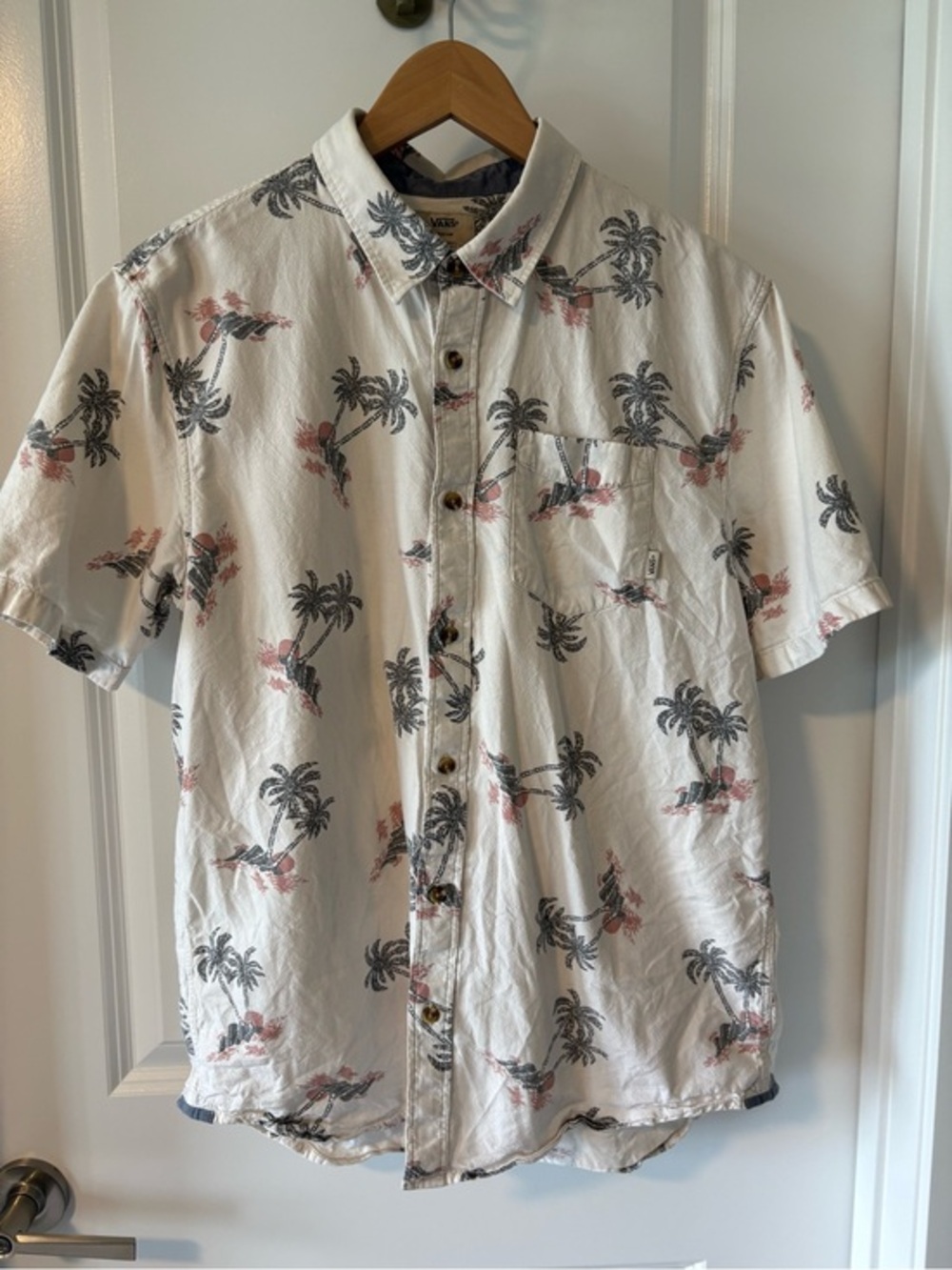 Vans Tropical Palm Tree Button Down Shirt Cream Short Sleeve Men’s Medium